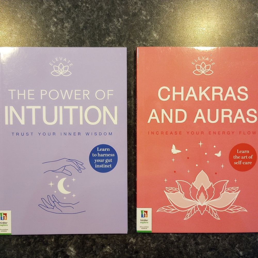Chakra and aura energy flow the power of intuition inner wisdom book set Hinkler